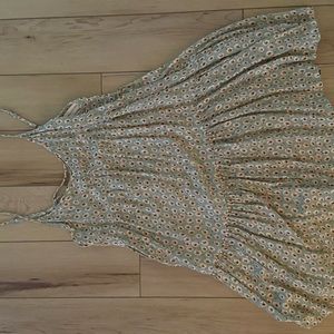 Urban Outfitters | Floral Dress